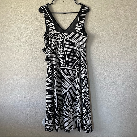 Nic + Zoe Wrap Dress Women’s M Black White Printed V Neck Lined Resort Palm Leaf - Picture 10 of 16